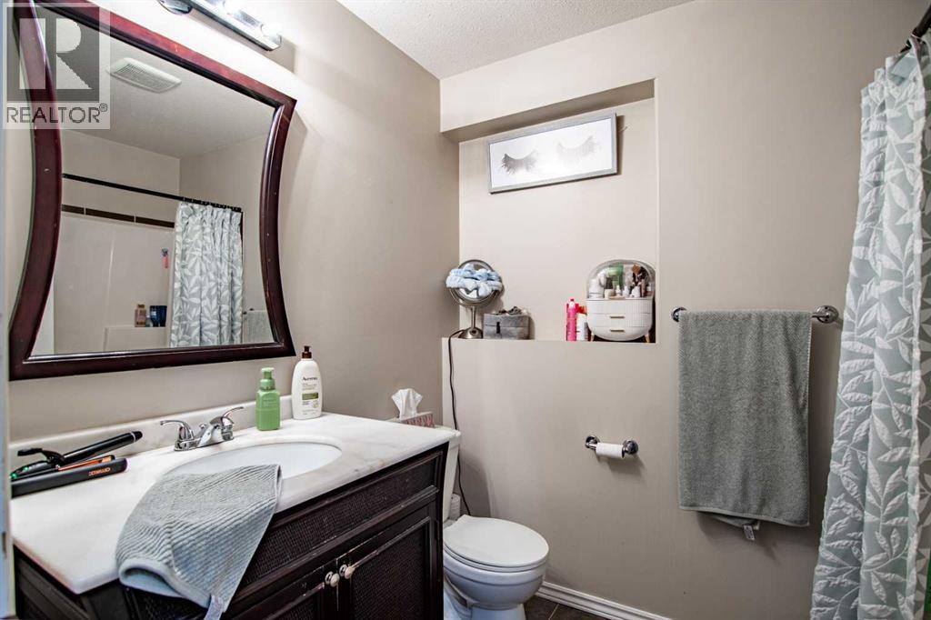 Photo 34 of 21 Ralston Crescent, Red Deer AB