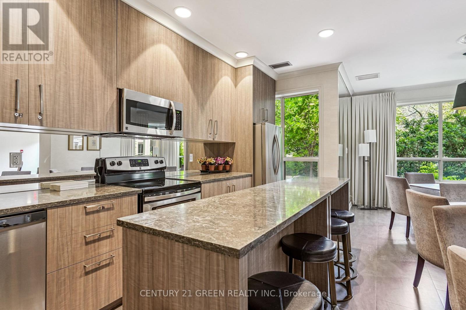 Photo 37 of 613 55 Kingsbridge Garden Circle, Mississauga ON