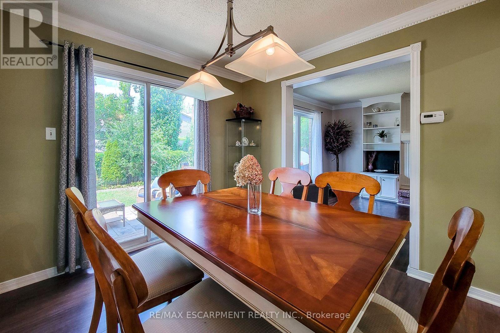 Photo 24 of 76 Baxter Crescent, Thorold ON