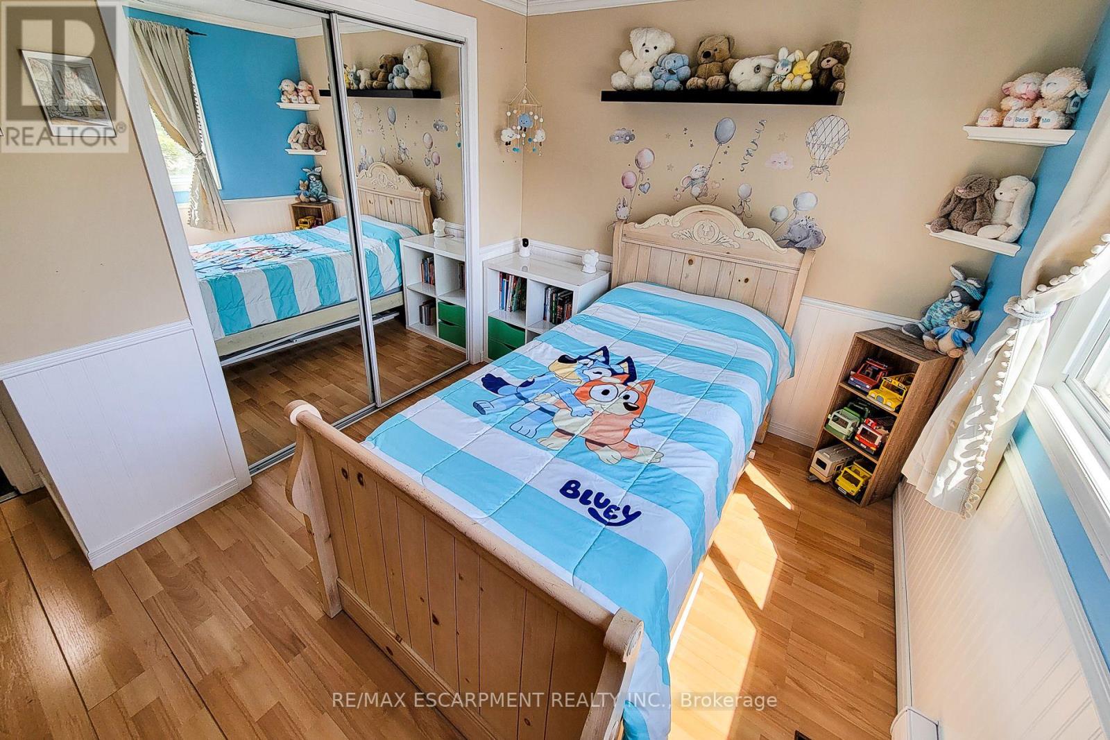 Photo 40 of 76 Baxter Crescent, Thorold ON