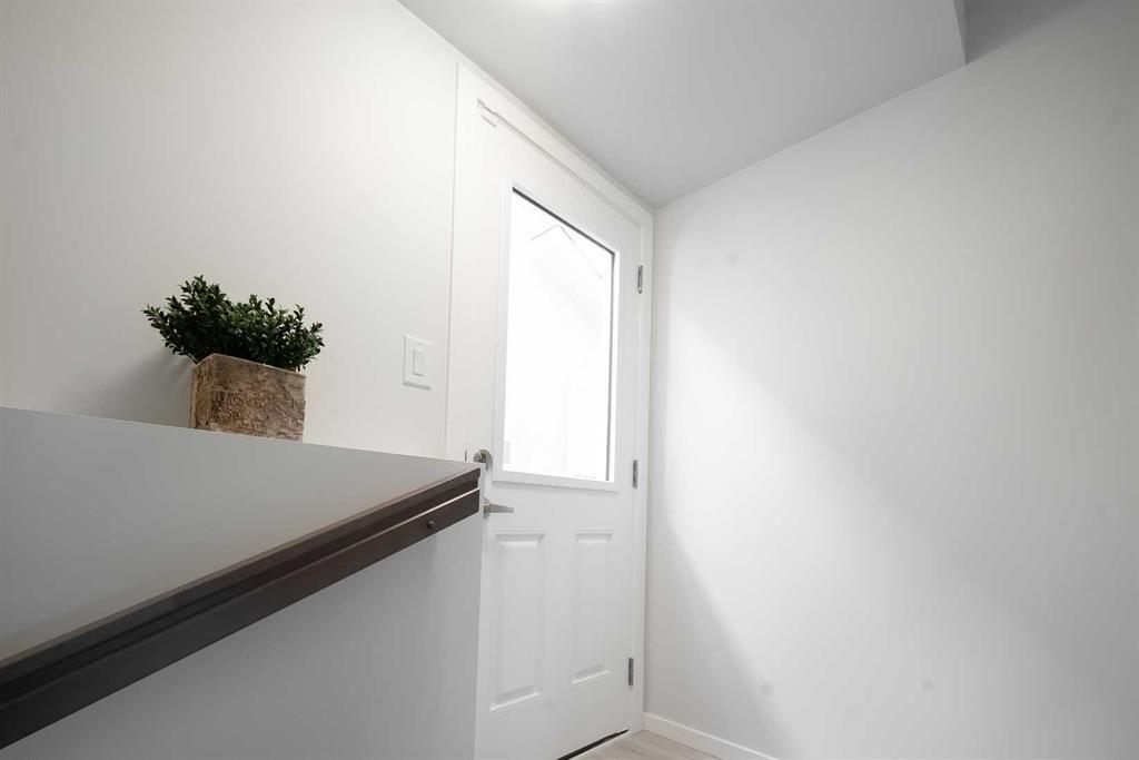 Photo 21 of 87 Loggerhead Road, Winnipeg MB