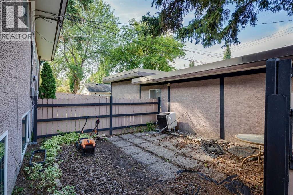 Multi-family House Bungalow for Sale in   Avenue SW Windsor Park Calgary 
