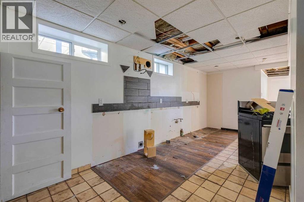 Multi-family House Bungalow for Sale in   Avenue SW Windsor Park Calgary 
