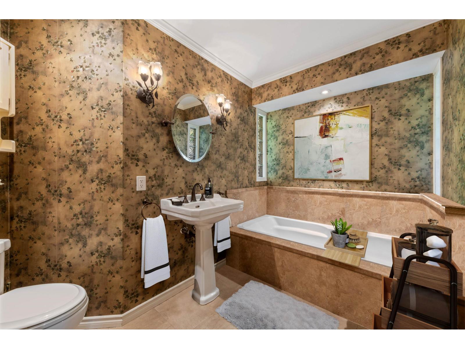 Photo 21 of 2279 130 A Street, Surrey BC