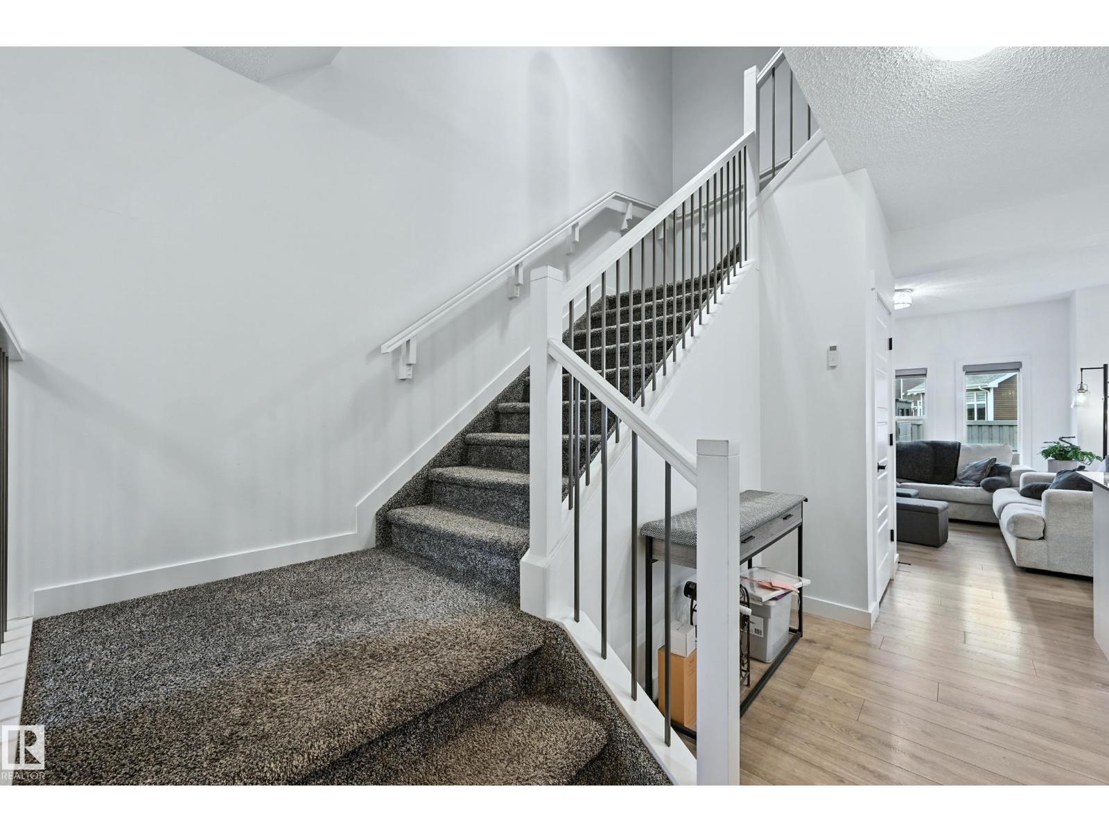 Photo 15 of 16603 31 Av Sw, Edmonton AB