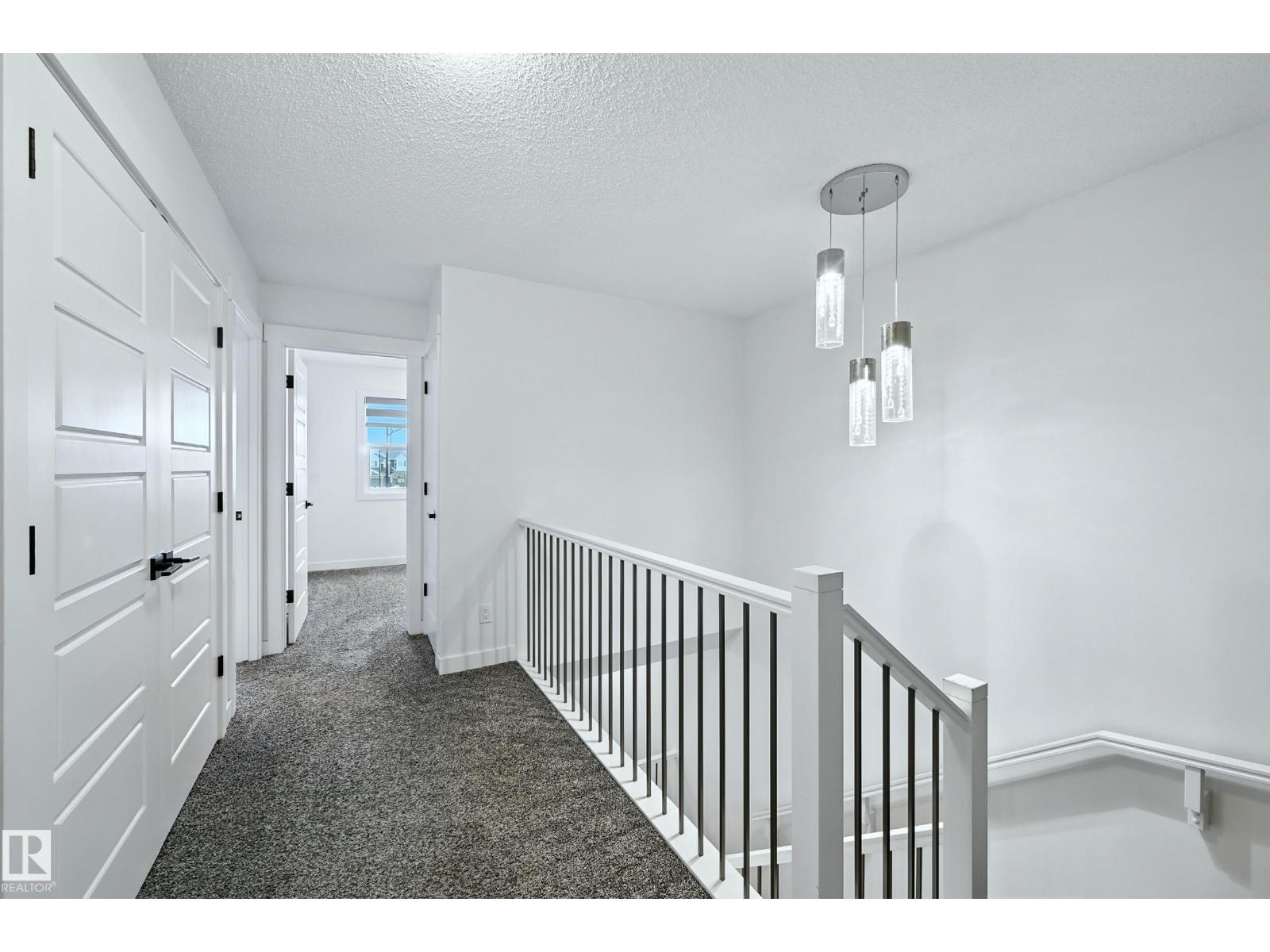 Photo 16 of 16603 31 Av Sw, Edmonton AB