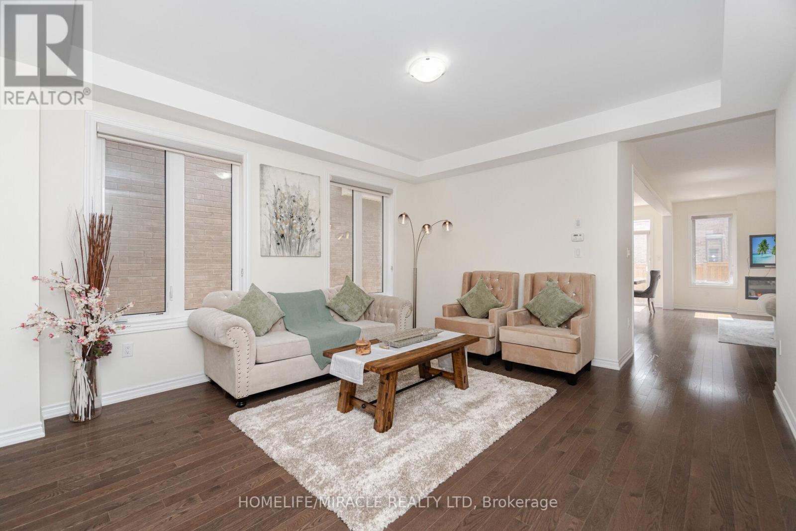 Photo 41 of 7 Aldenham Street, Brampton ON