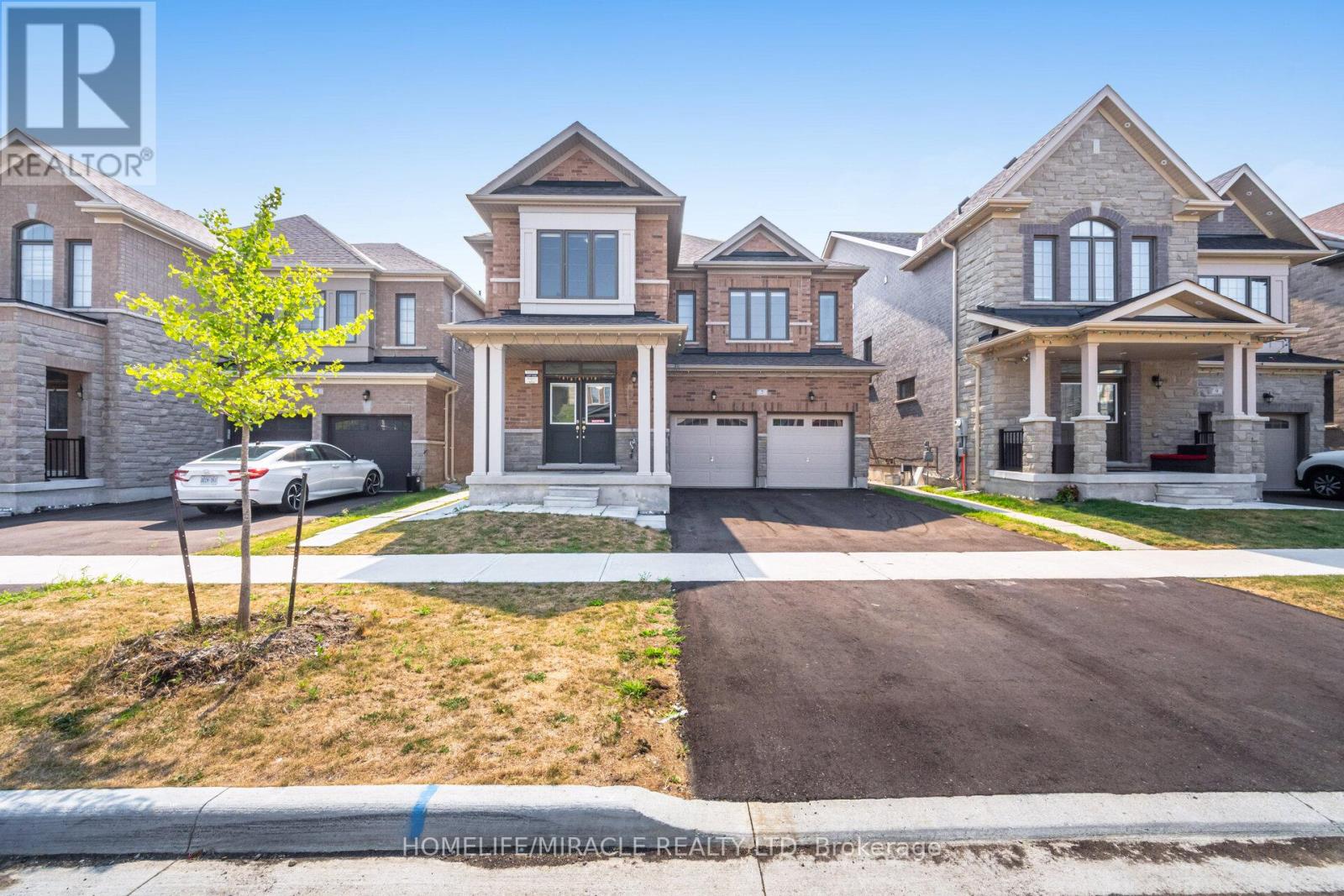 Photo 20 of 7 Aldenham Street, Brampton ON