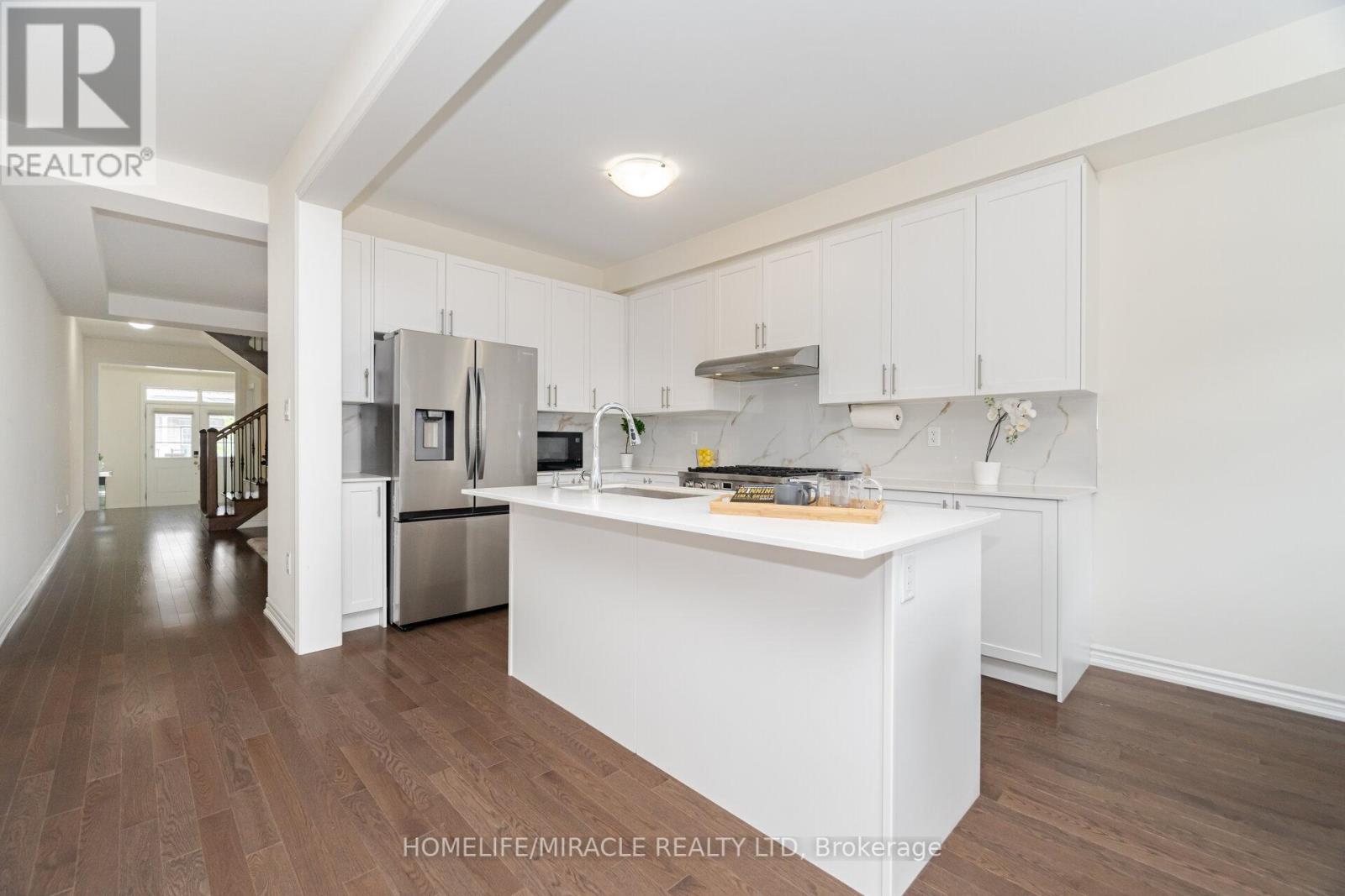 Photo 37 of 7 Aldenham Street, Brampton ON