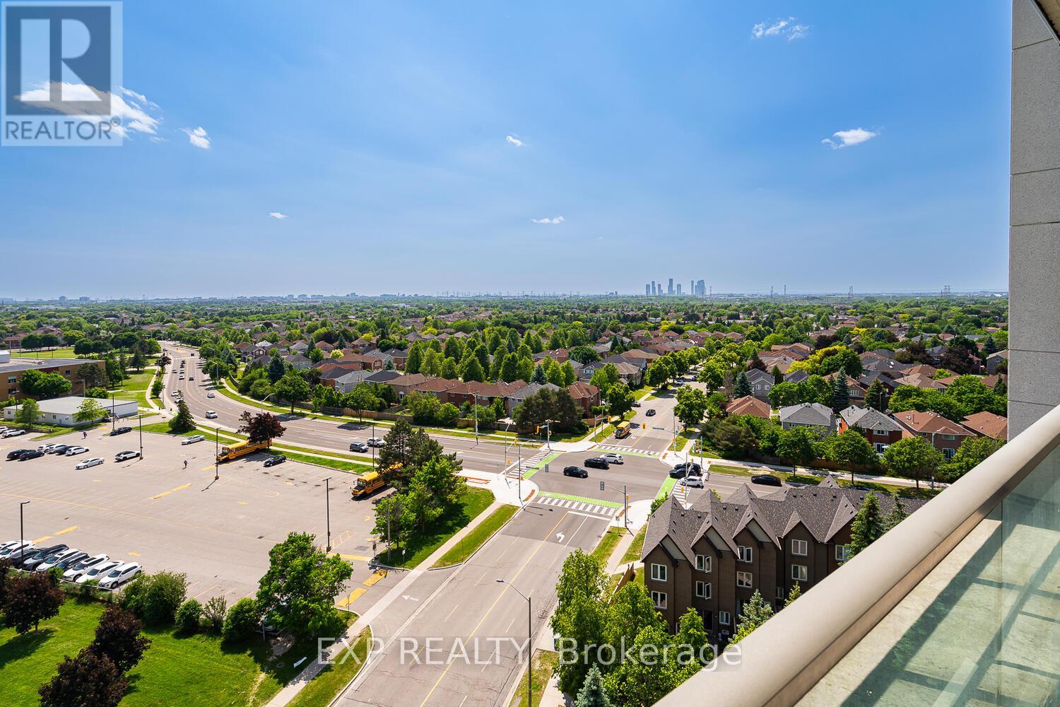 Photo 30 of 1205 88 Promenade Circle, Vaughan ON