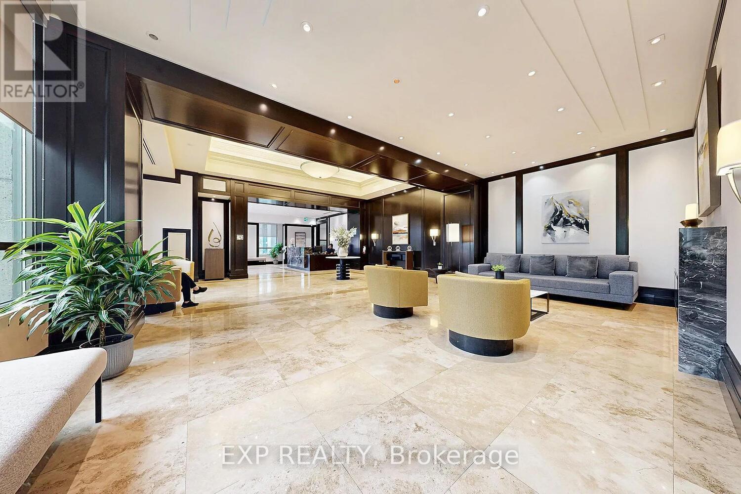 Photo 32 of 1205 88 Promenade Circle, Vaughan ON