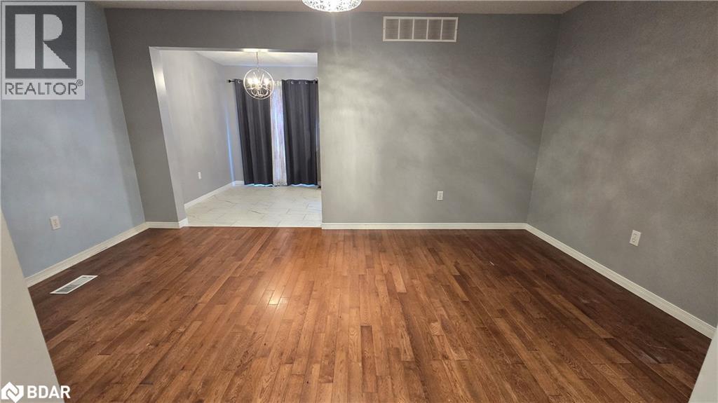 Photo 5 of 203 Langlaw Drive, Cambridge ON