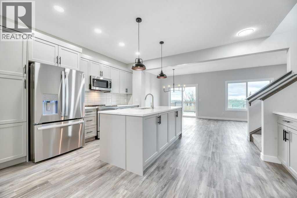 Photo 12 of 230 Wildrose Drive, Strathmore AB