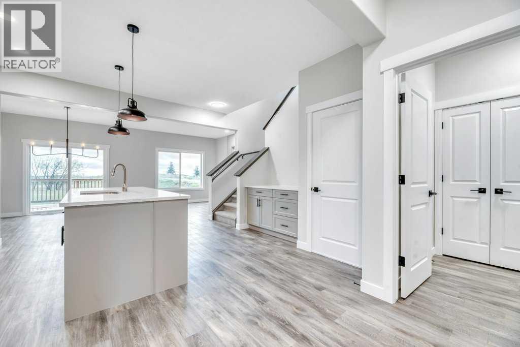 Photo 11 of 230 Wildrose Drive, Strathmore AB