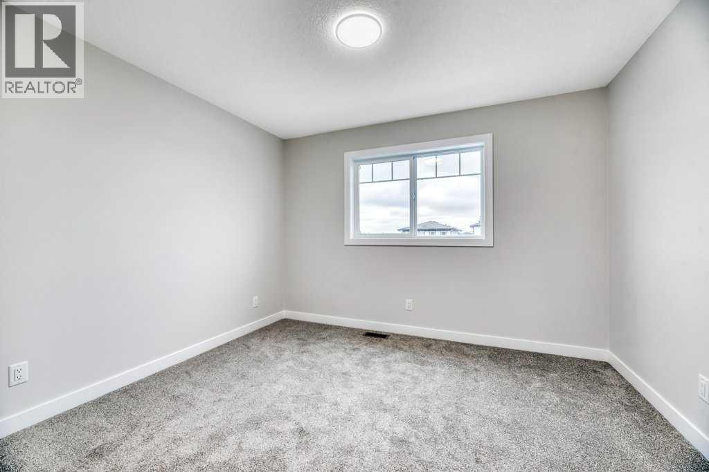 Photo 37 of 230 Wildrose Drive, Strathmore AB