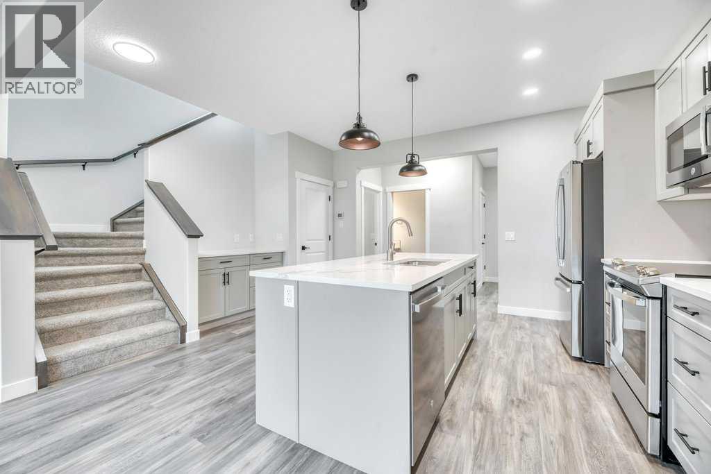 Photo 15 of 230 Wildrose Drive, Strathmore AB