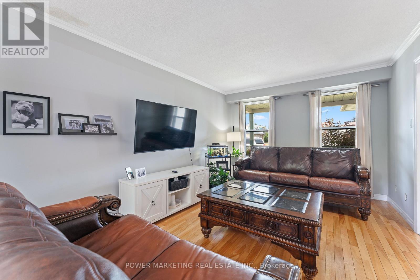 Photo 8 of 1809 Chopin Place, Ottawa ON