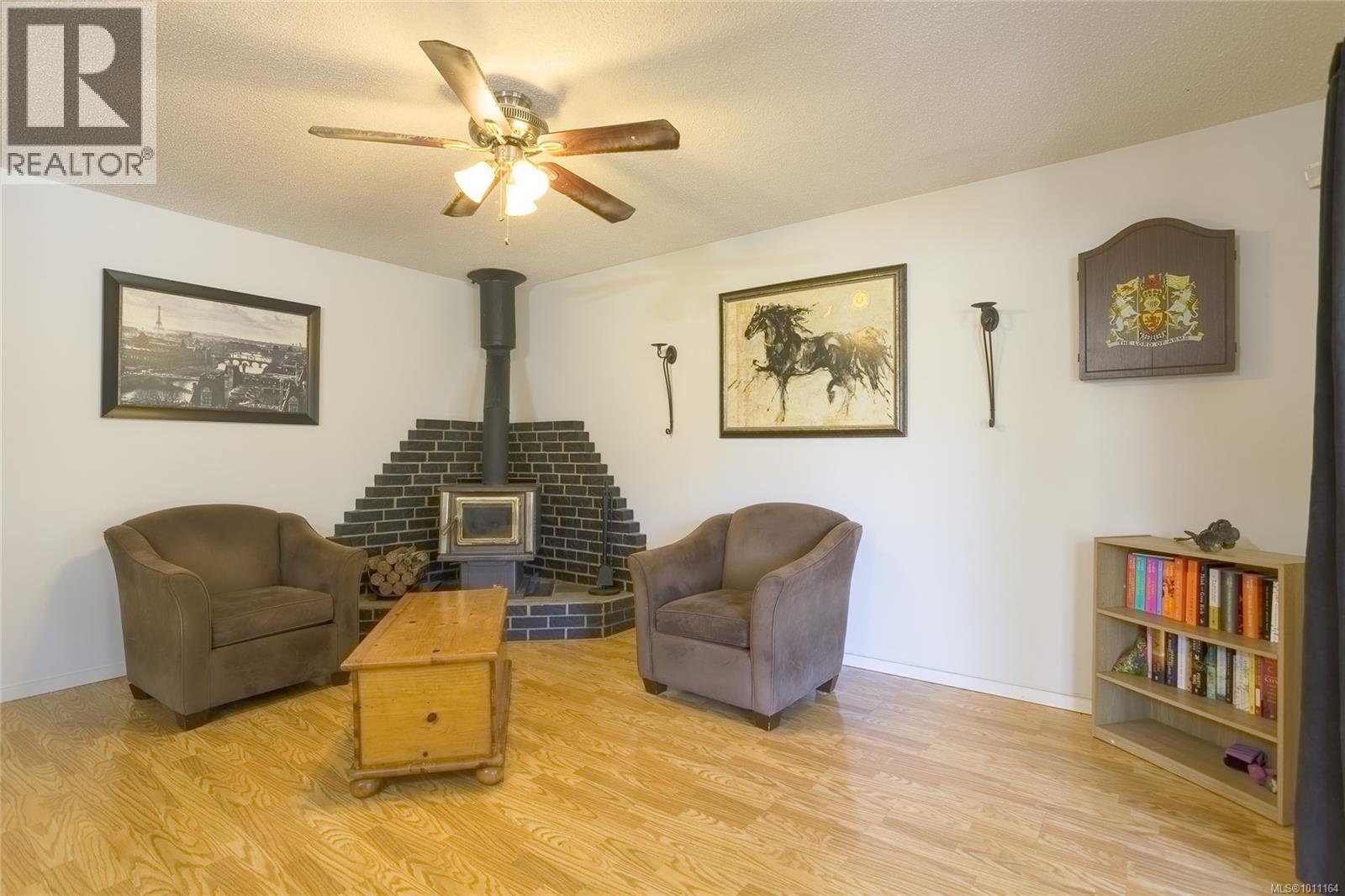 Photo 12 of 6144 Edgehill Pl, Duncan BC