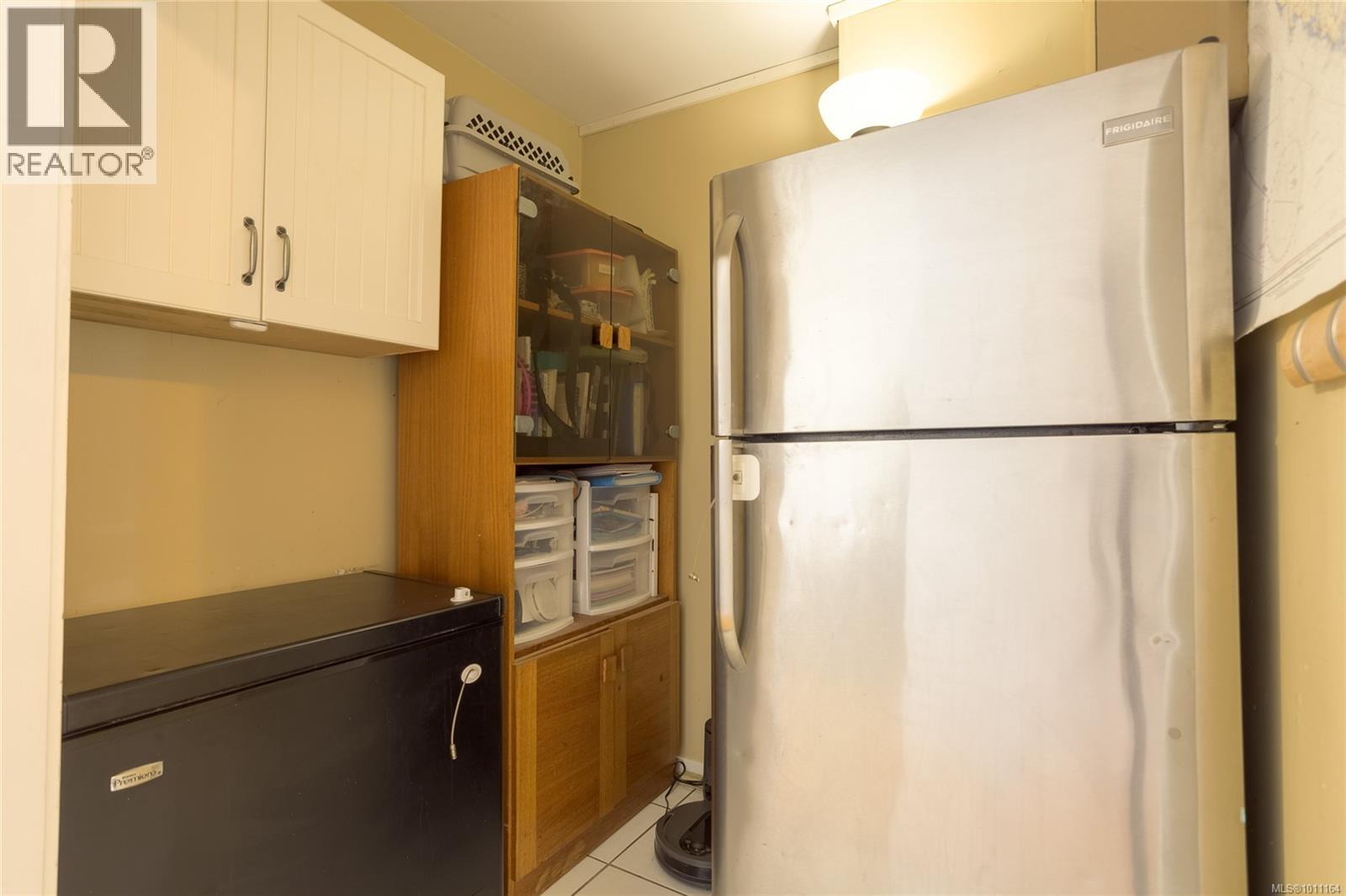 Photo 15 of 6144 Edgehill Pl, Duncan BC