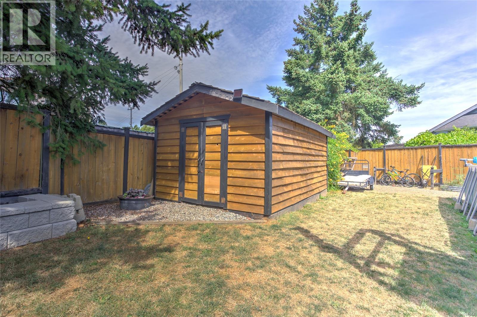 Photo 31 of 6144 Edgehill Pl, Duncan BC