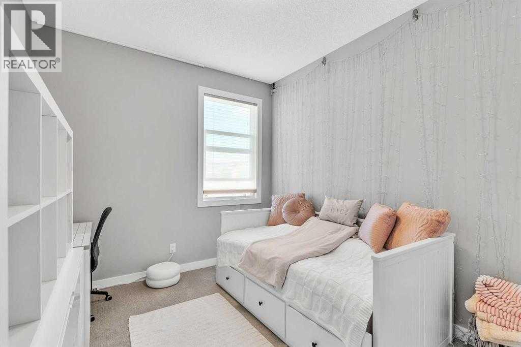 Single Family House for Sale in  Walgrove Terrace SE Walden Calgary 