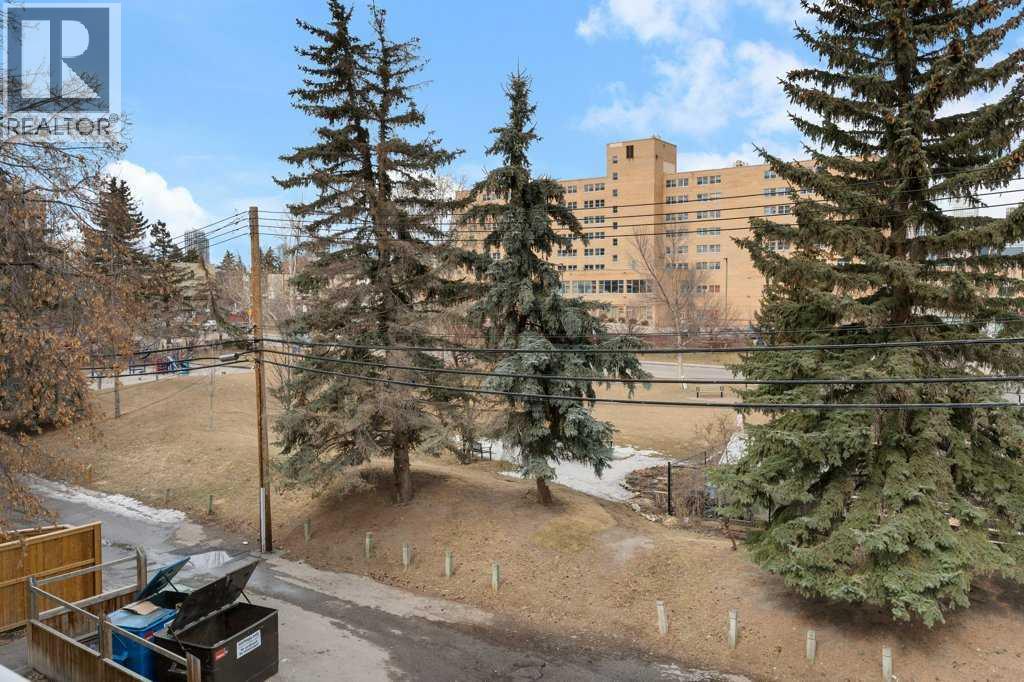 Single Family House for Sale in    Avenue SW Mission Calgary 