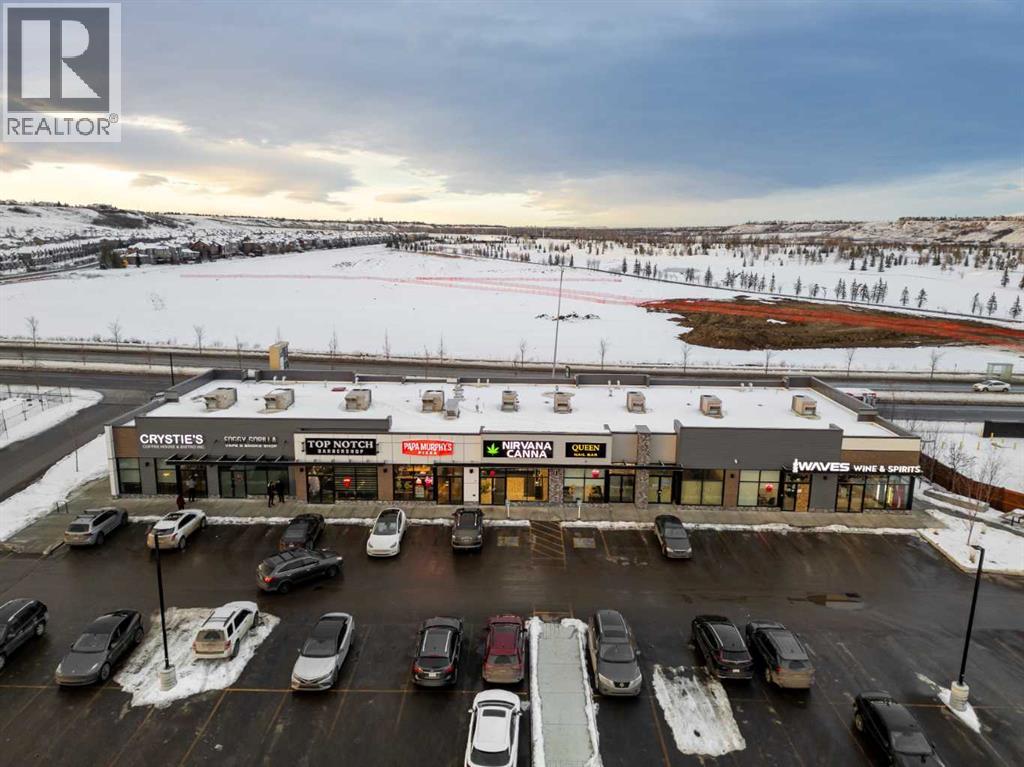 Single Family House for Sale in  Wolf Hollow Rise SE Wolf Willow Calgary 