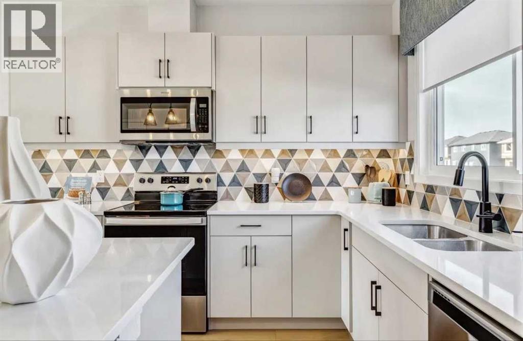 Single Family House for Sale in  Wolf Hollow Rise SE Wolf Willow Calgary 