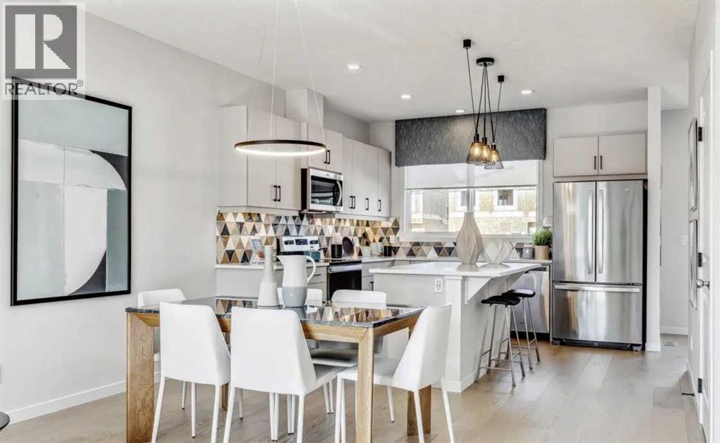 Single Family House for Sale in  Wolf Hollow Rise SE Wolf Willow Calgary 