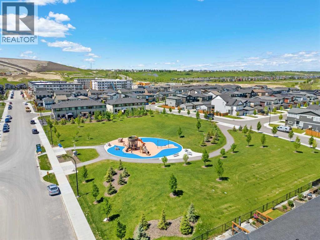 Single Family House for Sale in  Wolf Hollow Rise SE Wolf Willow Calgary 