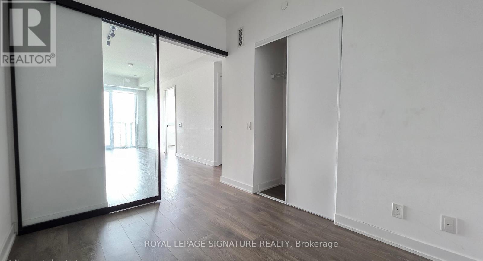 Photo 13 of 3501 108 Peter Street, Toronto ON