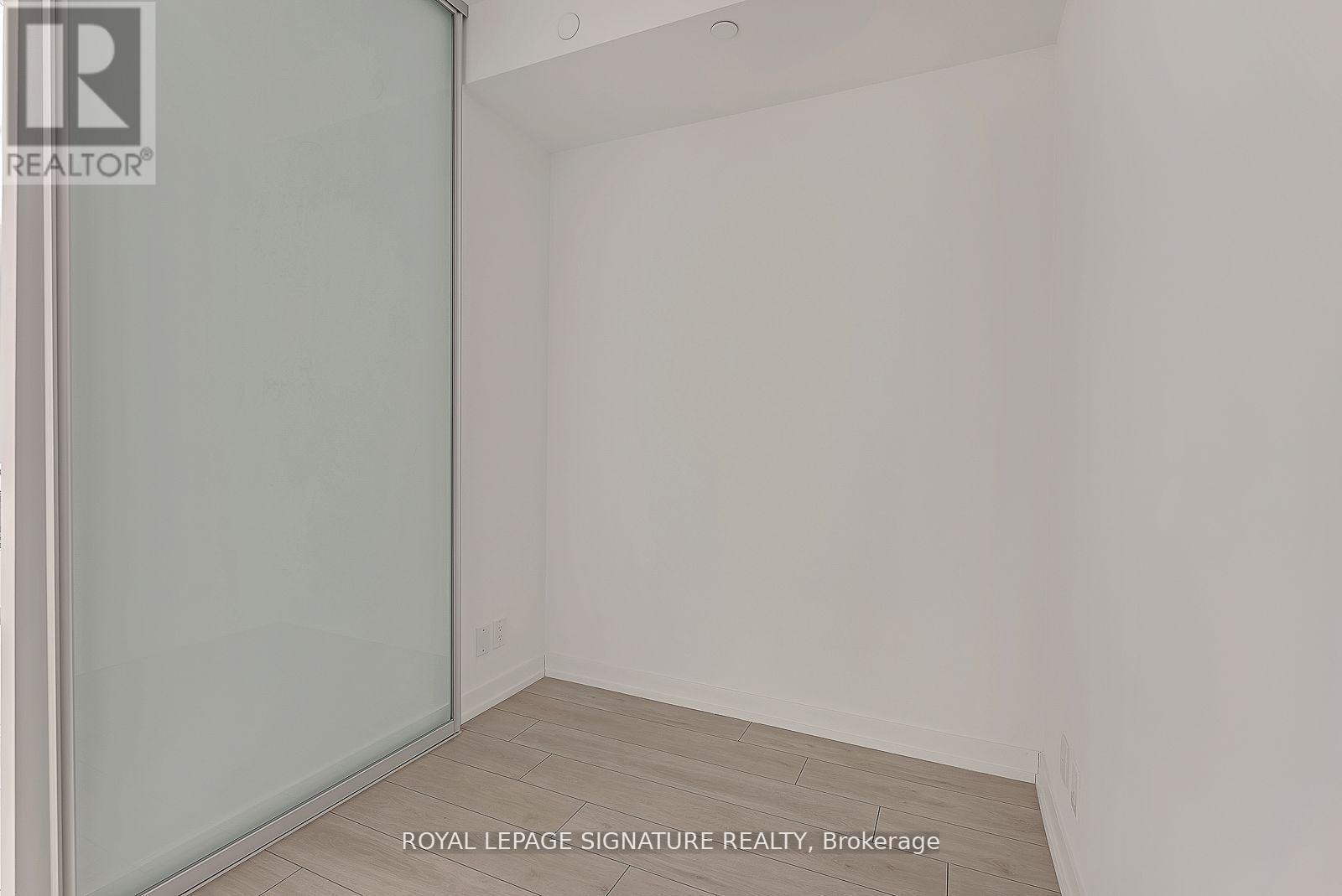 Photo 13 of 522 55 Mercer Street, Toronto ON
