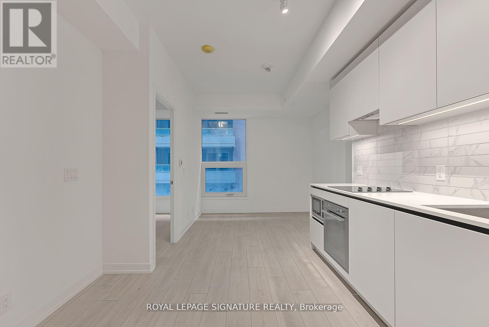 Photo 4 of 522 55 Mercer Street, Toronto ON