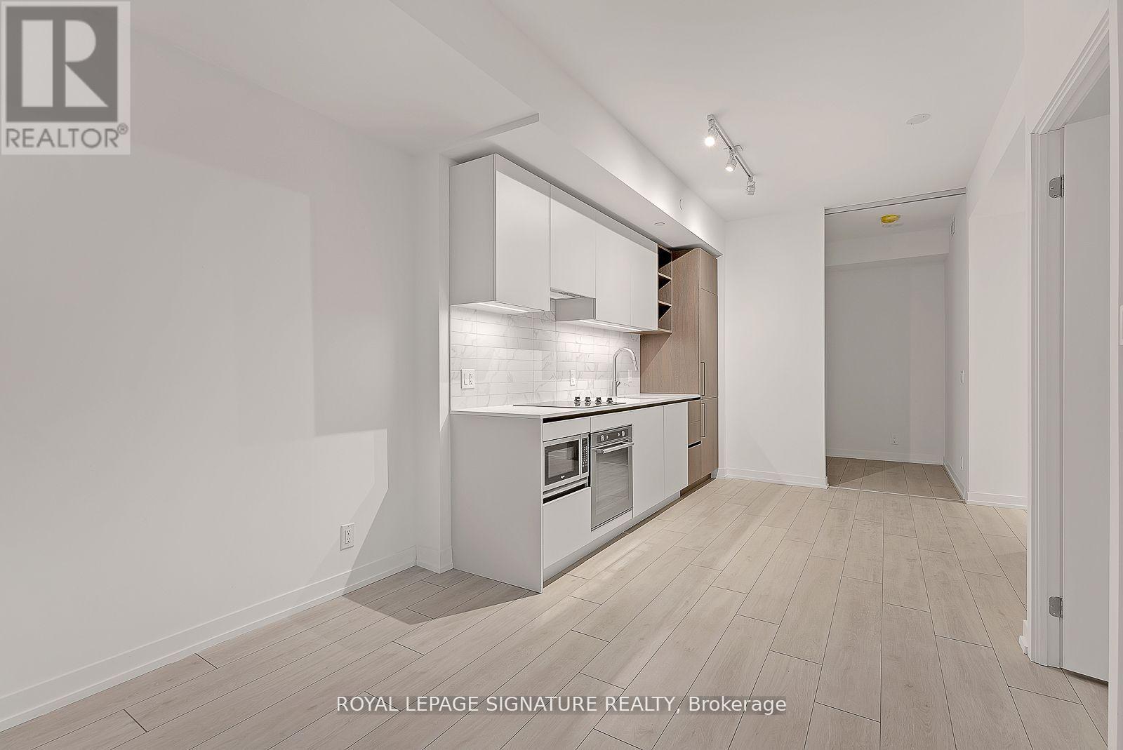 Photo 6 of 522 55 Mercer Street, Toronto ON