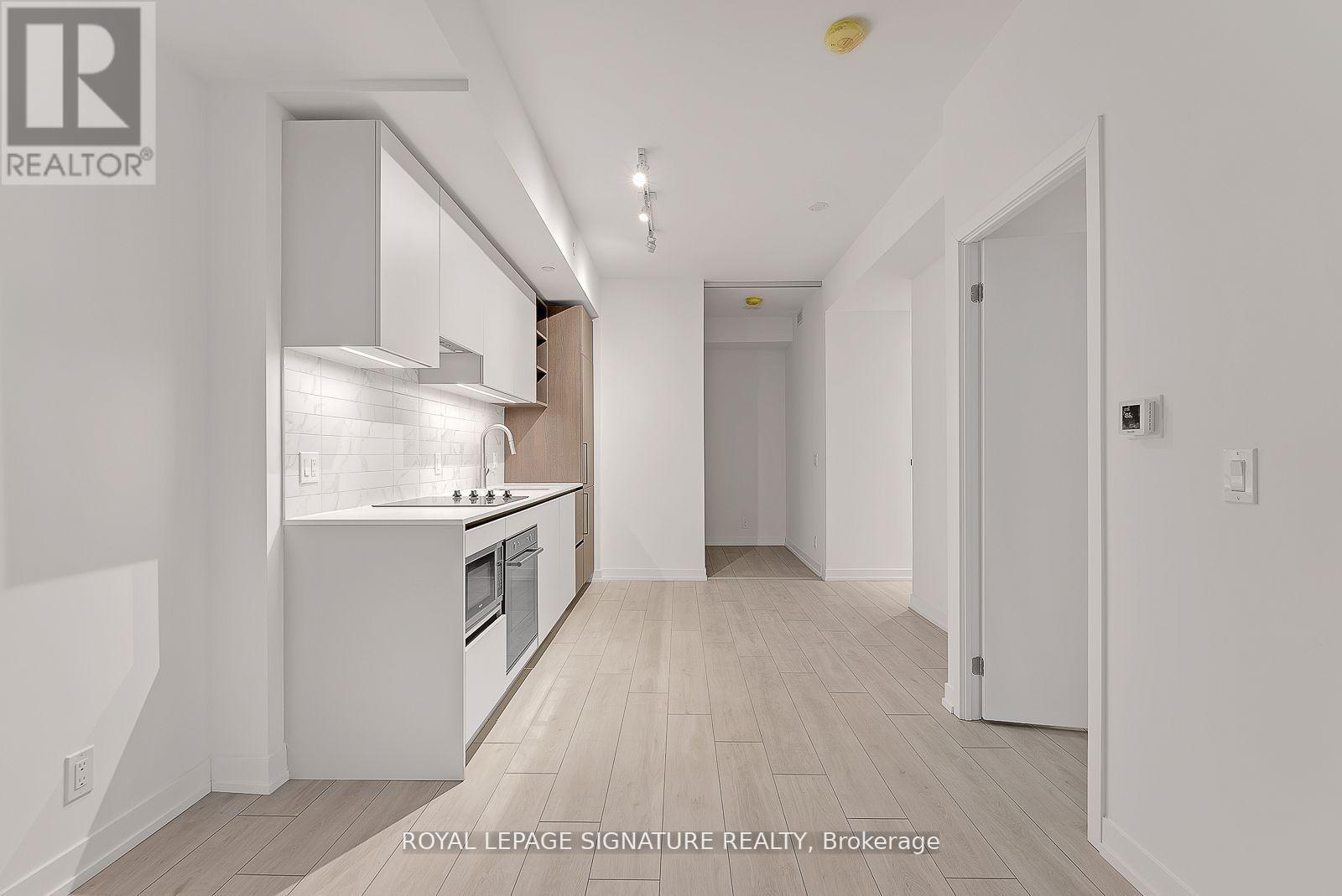 Photo 7 of 522 55 Mercer Street, Toronto ON