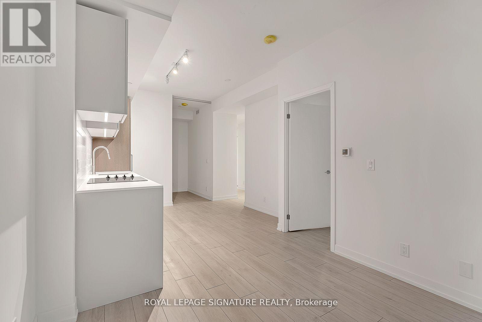 Photo 8 of 522 55 Mercer Street, Toronto ON
