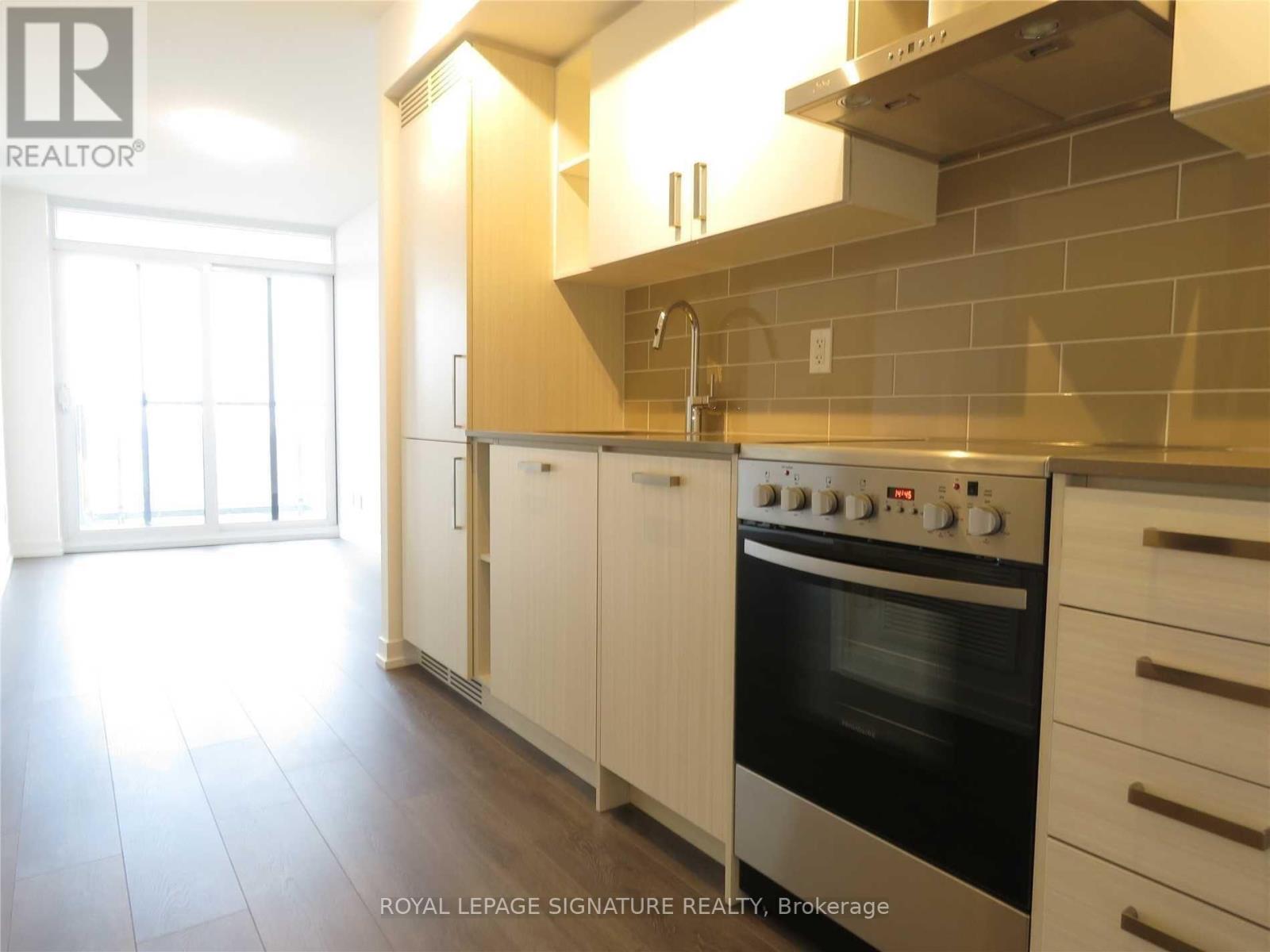 Photo 2 of 2113 125 Redpath Avenue, Toronto ON
