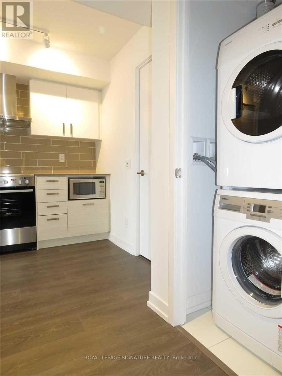 Photo 6 of 2113 125 Redpath Avenue, Toronto ON