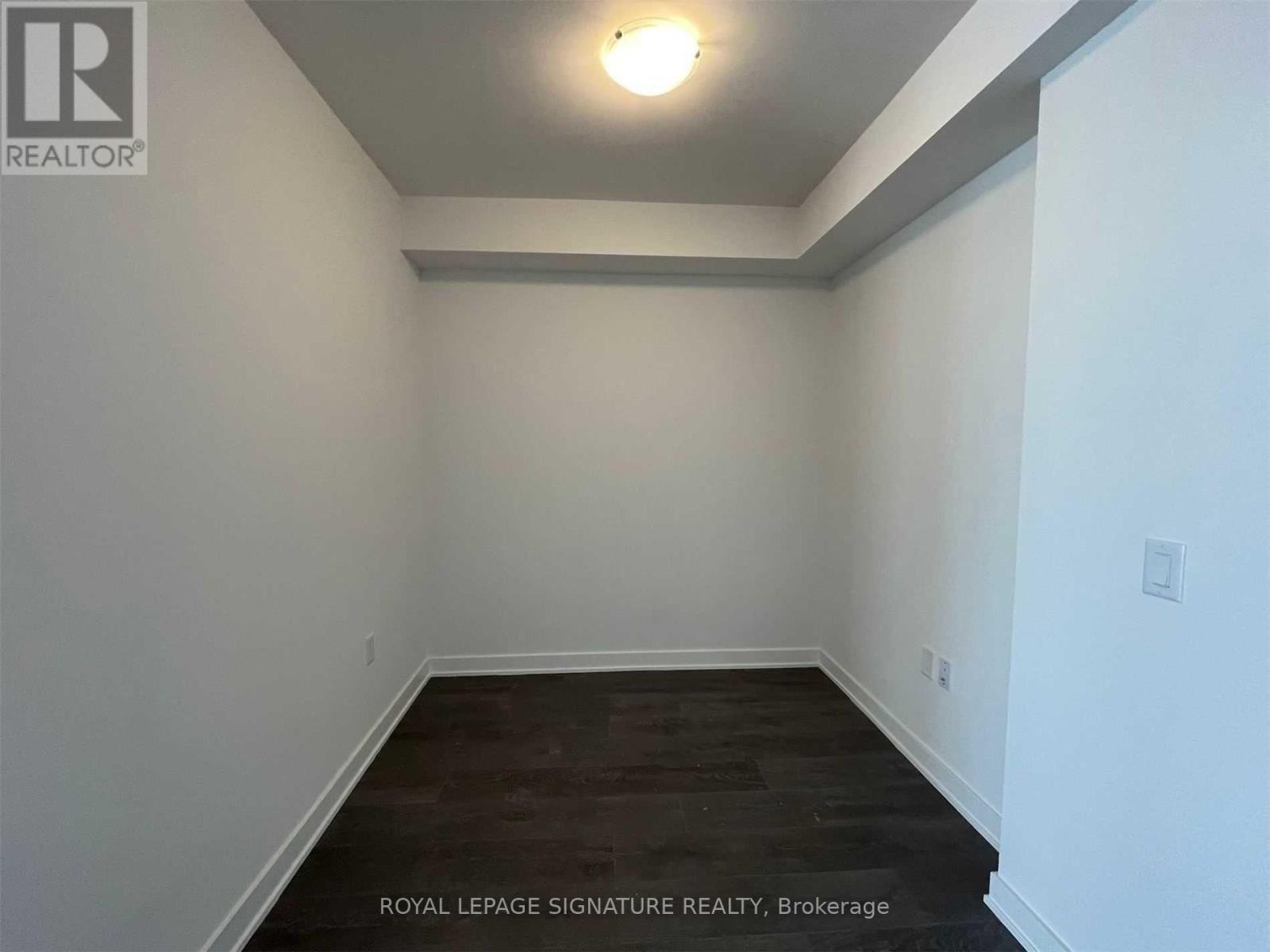 Photo 5 of 3605 195 Redpath Avenue, Toronto ON