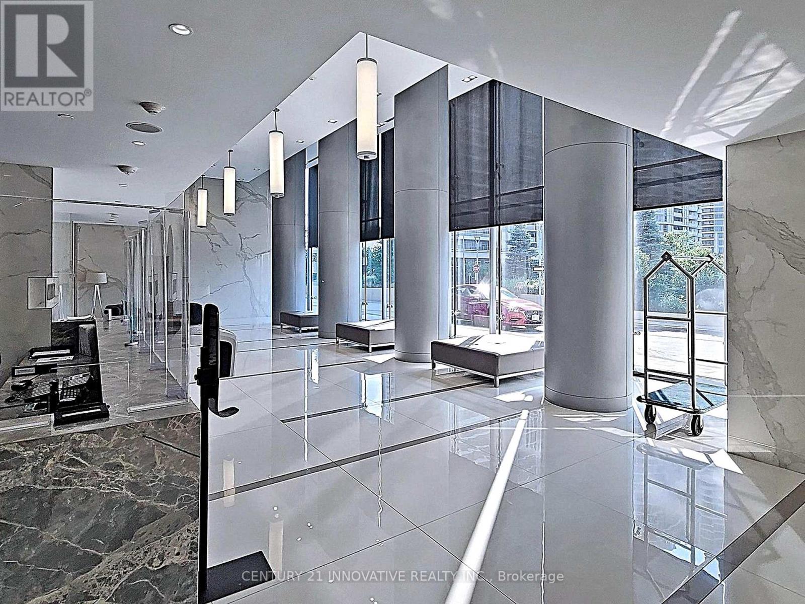 Photo 3 of 2616 275 Village Green Square, Toronto ON