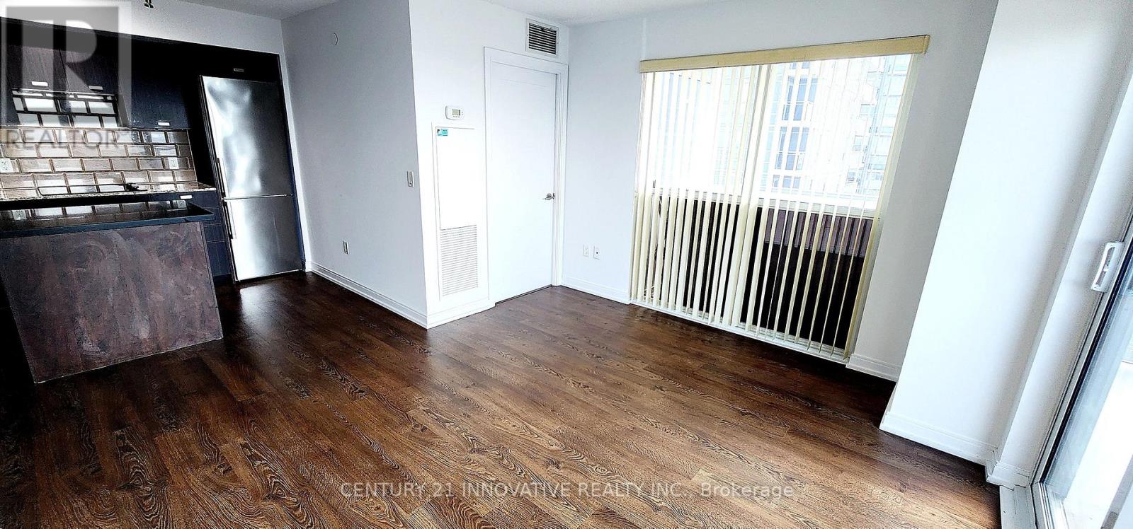 Photo 8 of 2616 275 Village Green Square, Toronto ON