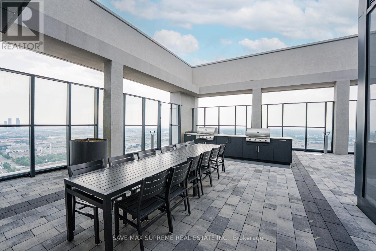 Photo 26 of 1716 8960 Jane Street, Vaughan ON