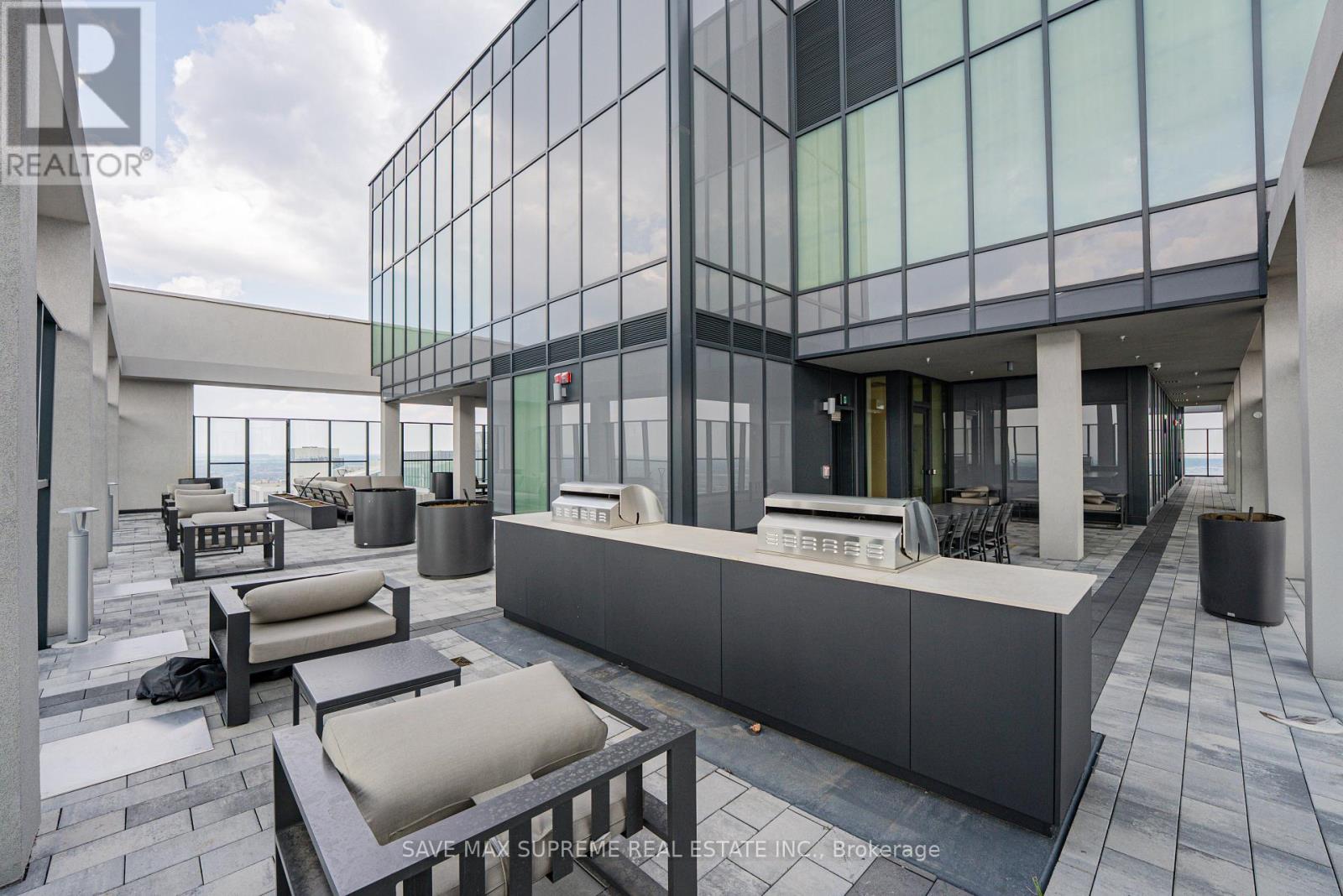 Photo 28 of 1716 8960 Jane Street, Vaughan ON