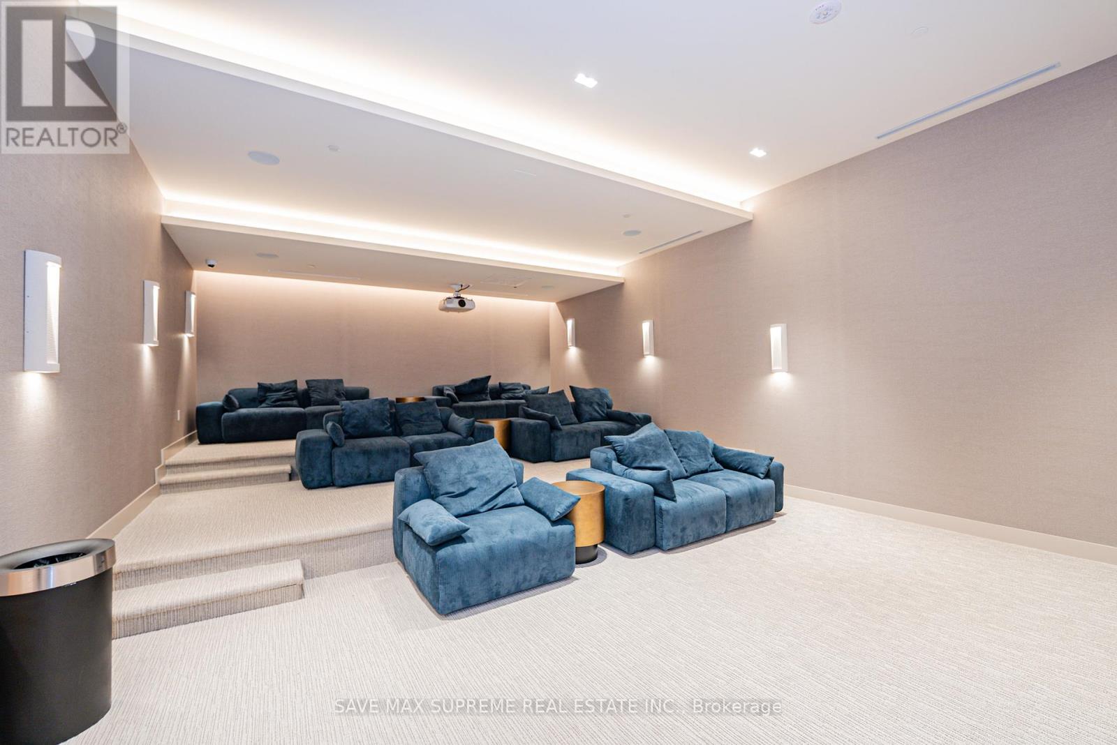 Photo 36 of 1716 8960 Jane Street, Vaughan ON