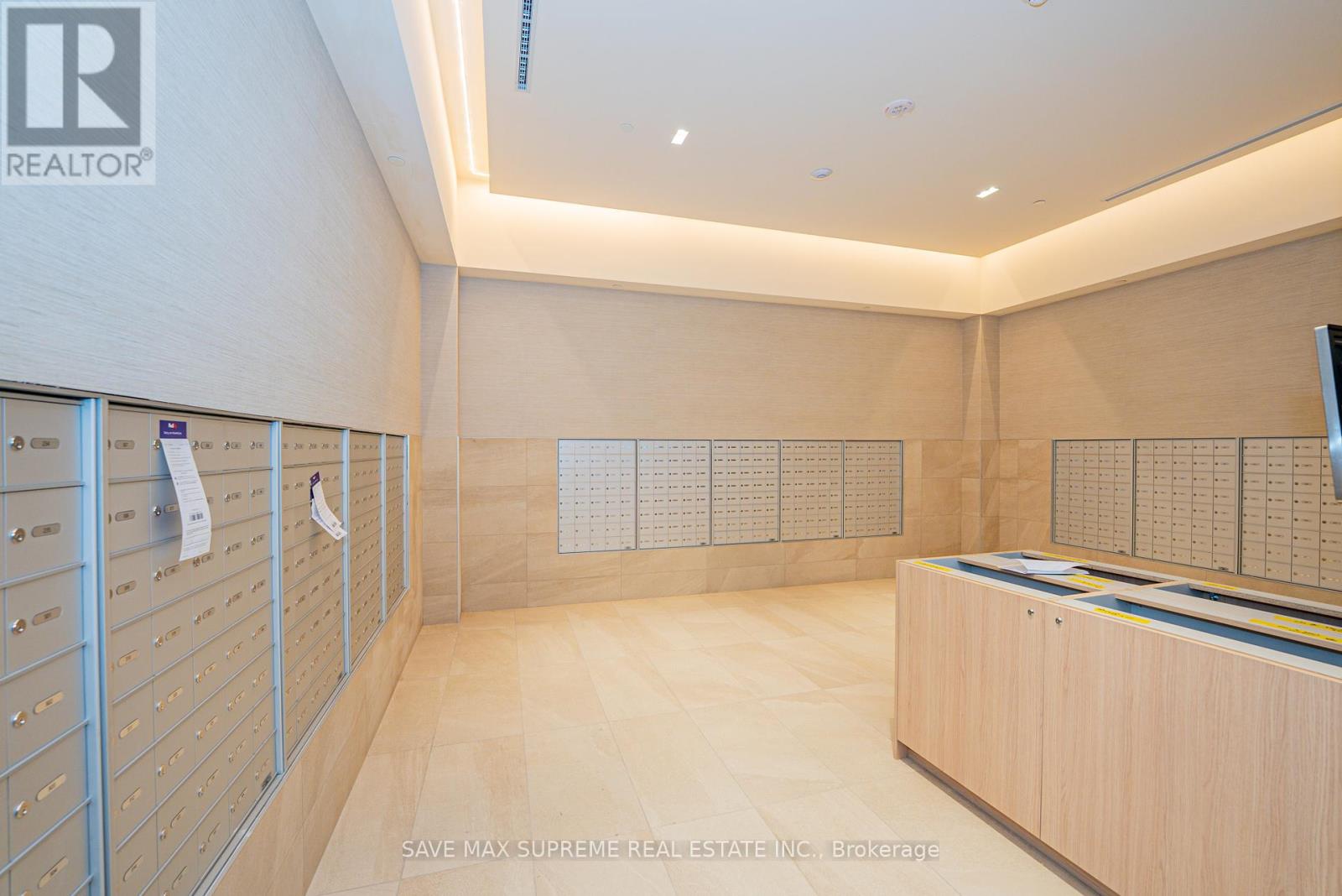 Photo 39 of 1716 8960 Jane Street, Vaughan ON