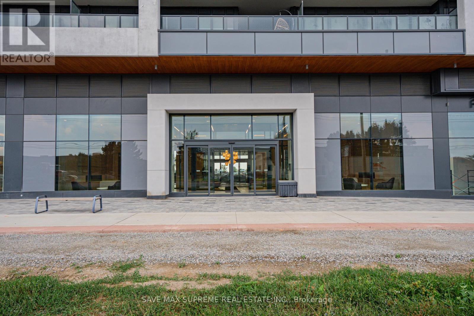 Photo 44 of 1716 8960 Jane Street, Vaughan ON