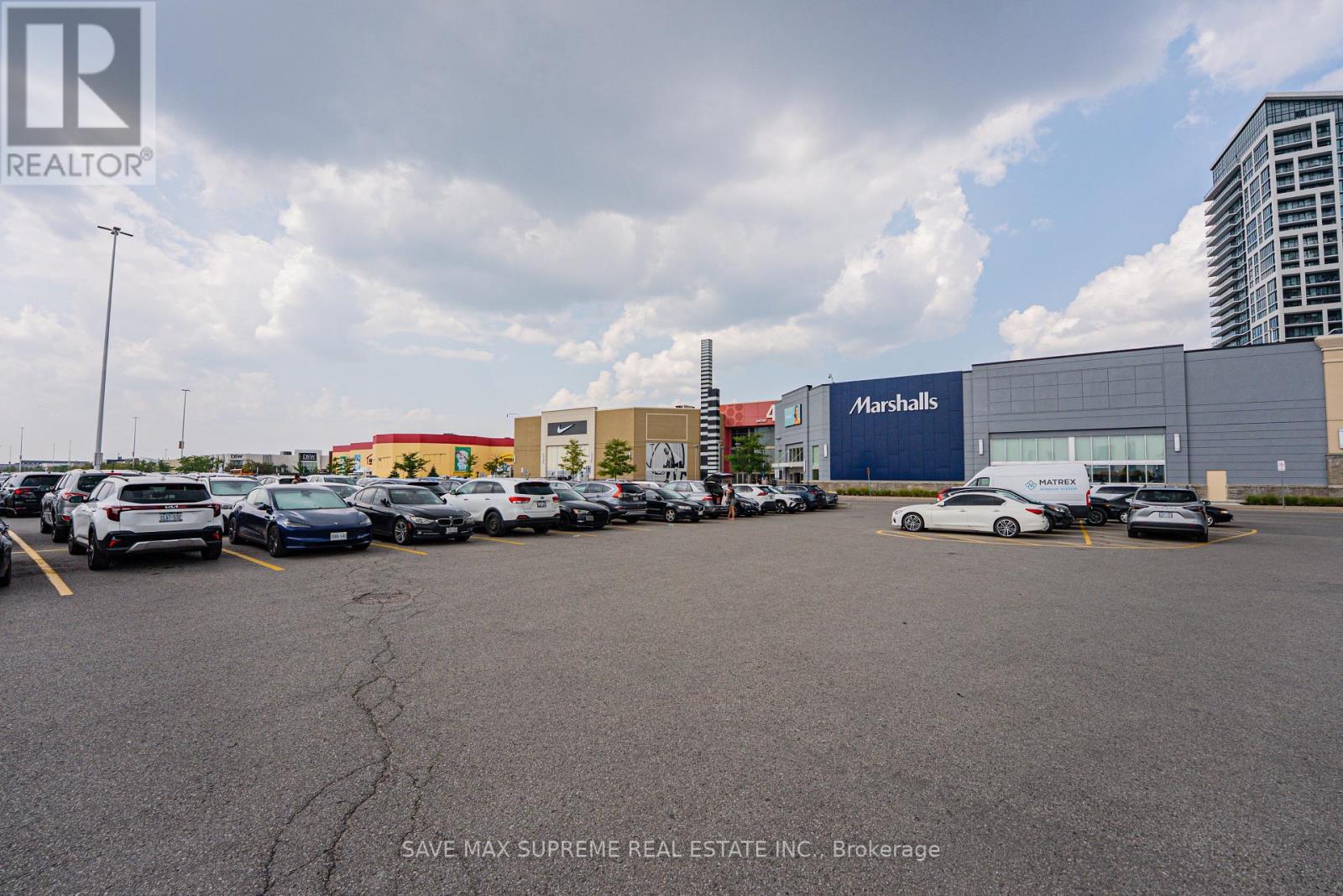 Photo 47 of 1716 8960 Jane Street, Vaughan ON