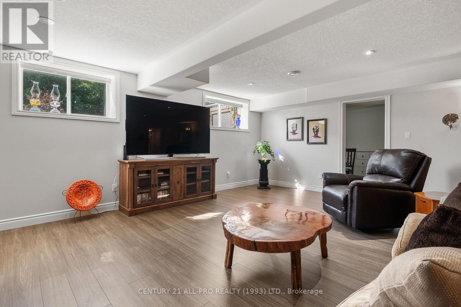 Photo 29 of 76 Royal Gala Drive, Brighton ON