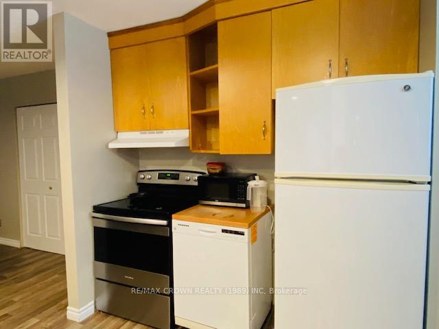 Photo 10 of 1531 Aubin Street, Hearst ON