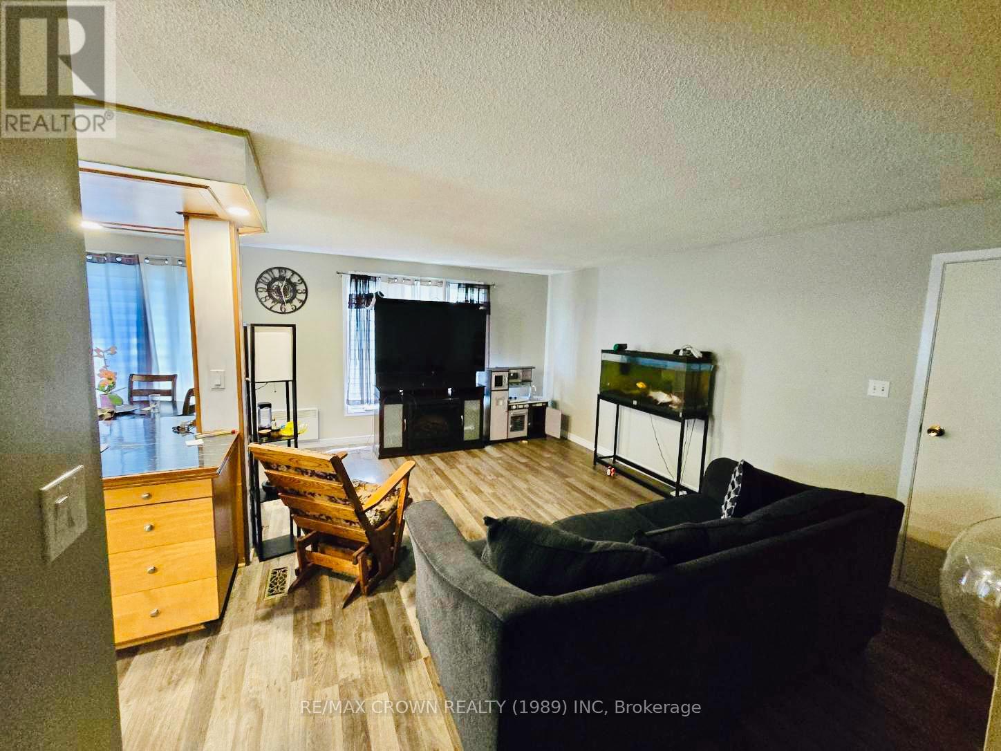 Photo 7 of 1531 Aubin Street, Hearst ON